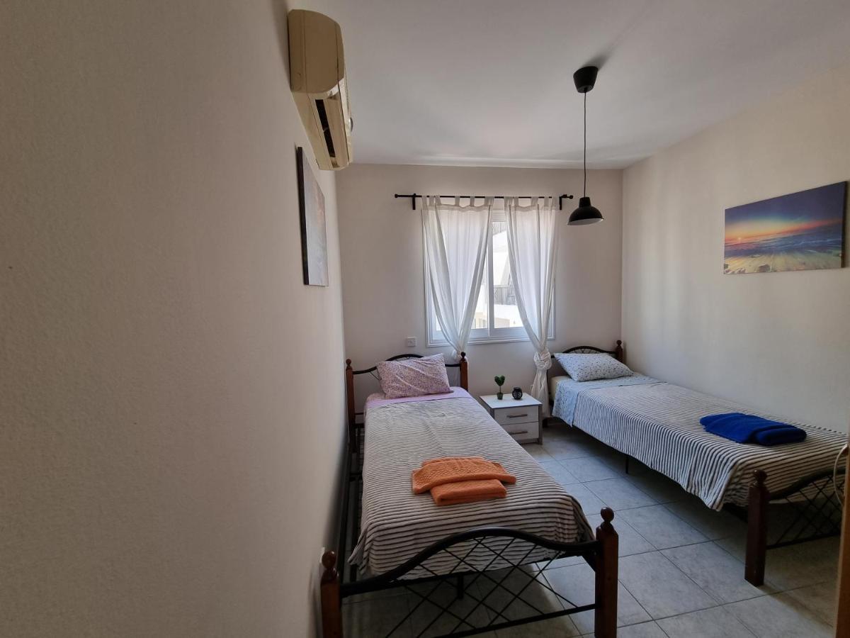 Ancient Paphos - Cozy Place Next To The Sea, Marina, Historical Sites, Buses, Mall, And Market المظهر الخارجي الصورة