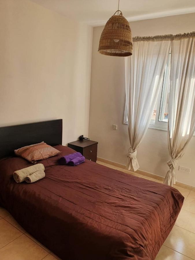 Ancient Paphos - Cozy Place Next To The Sea, Marina, Historical Sites, Buses, Mall, And Market المظهر الخارجي الصورة