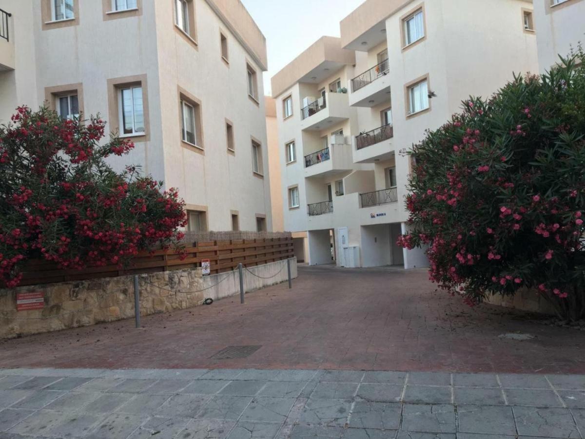 Ancient Paphos - Cozy Place Next To The Sea, Marina, Historical Sites, Buses, Mall, And Market المظهر الخارجي الصورة