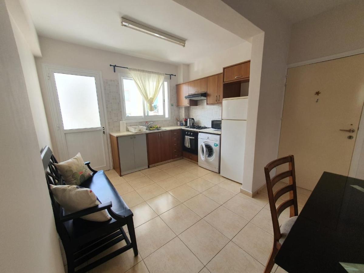 Ancient Paphos - Cozy Place Next To The Sea, Marina, Historical Sites, Buses, Mall, And Market المظهر الخارجي الصورة